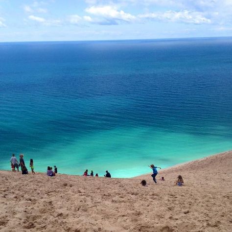 Visit these 5 places in Michigan to see beautiful sand dunes. Sand Dunes Michigan, Michigan Travel Destinations, Michigan Adventures, Michigan Road Trip, Lake Michigan Beaches, Michigan Summer, Michigan Vacations, Michigan Beaches, Traverse City Michigan