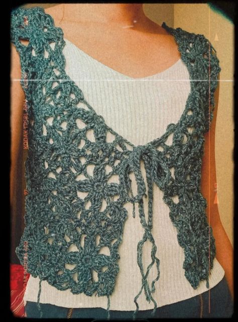 70s Crochet Vest Pattern, Lace Flower Granny Square, Crochet 70s Vest, Crochet Square Vest, Floral Granny Square Crochet Pattern, Vintage Crochet Top, 70s Crochet Vest, Mesh Granny Square, Lace Granny Square Crochet