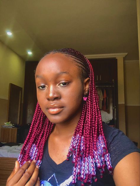 Beads Natural Hairstyles, Red Fulani Braids, Natural Hairstyles Short Hair, Hairstyles Type 4 Hair, Fulani Braids With Beads, Natural Hairstyles Short, Kids Natural Hairstyles, Braids Styling, Cute Natural Hairstyles