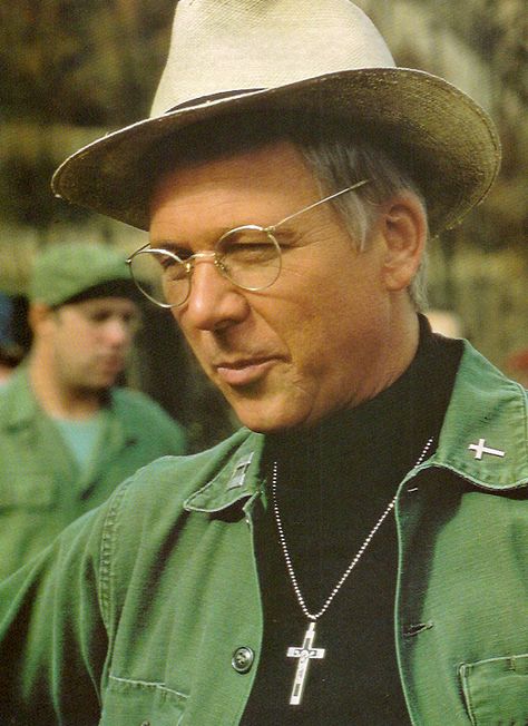 Father Mulcahy one of the greatest secondary characters ever written Father Mulcahy, Mash Characters, William Christopher, Secondary Characters, Mash 4077, Alan Alda, Tv Comedy, Tv Head, Father John