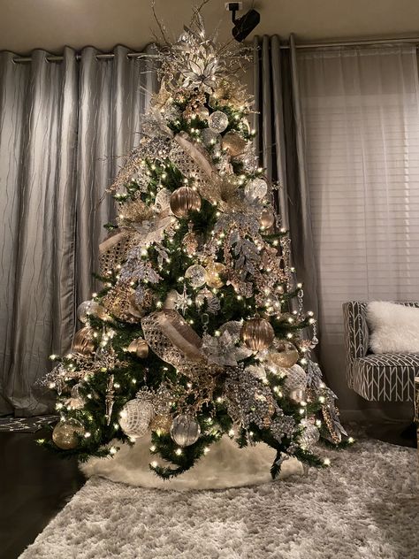 My mixed metals tree 2022 Tiffany Christmas, Tree Themes, Metal Tree, Holiday Gift Wrap, Christmas Tree Themes, Mixed Metals, Christmas Trees, Gift Wrap, Christmas Decor