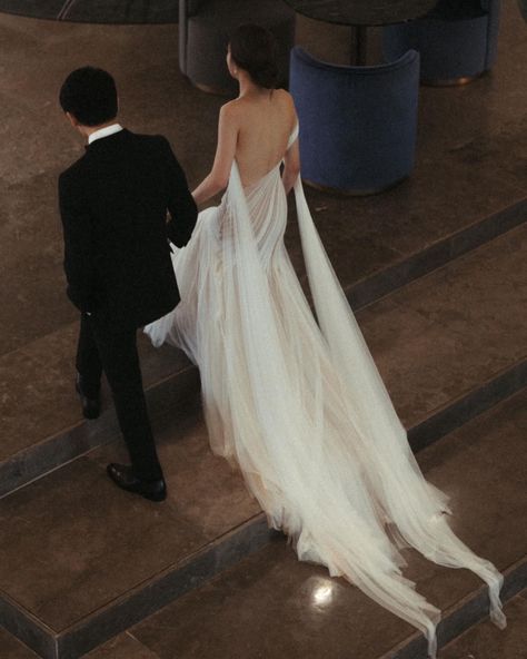 CREDIT Bride: K. Zin Photo: @great_est Wedding planner: @pangsirorat | אינסטגרם Grecian Gown, Flot Makeup, Ethereal Wedding, Dream Wedding Ideas Dresses, Mexican Wedding, A Wedding Dress, Dreamy Wedding, Wedding Dress Inspiration, Dream Wedding Dresses