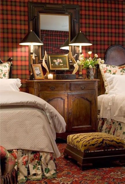 www.eyefordesignlfd.blogspot.com: Plaid.....Decorate Menswear Style Iron Headboard, Upholstered Walls, English Country Decor, Plaid Wallpaper, English Decor, Christmas Bedroom, Country Home Decor, Guest Bedrooms, Beautiful Bedrooms