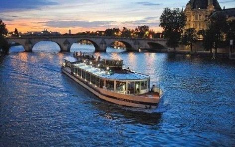 December in Paris: Weather in Paris in December, What to Do for Christmas Period Paris Neighborhoods, Seine River Cruise, Dinner In Paris, Seine River, Bistro Style, Dinner Cruise, Paris Tours, Cruise Deals, River Cruise