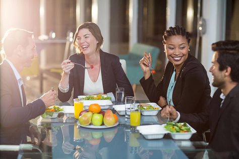 A Healthy Workplace: 6 Ways to Bring Positive Lifestyle Changes to the Office #30secondmom Plant Eater, Bonefish Grill, Healthy Workplace, Grab Food, Gluten Free Menu, Healthy Menu, Food Intolerance, Catering Food, Grilled Veggies