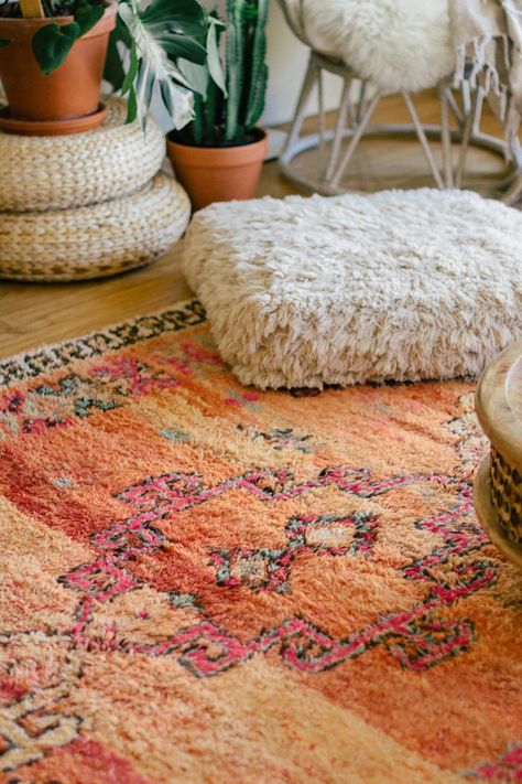 Buying a Vintage Moroccan Rug — Black & Blooms Moroccan Nursery, Pink Rug Living Room, Shabi Chic, Moroccan Rug Living Room, Nursery Guest Room, Floral Christmas Tree, Boho Ideas, Super Bloom, Colorful Moroccan Rugs