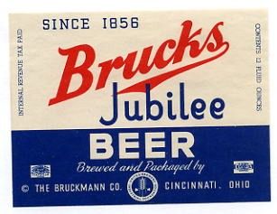 Bruck's Jubilee Beer, Cincinnati Beer Logos, Craft Beer Packaging, Adventure Poster, Beer Branding, Letter Vintage, Vintage Beer Labels, Beer Stickers, Brewery Design, Beer Label Design