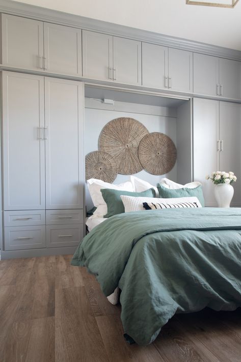 Nature Master Bed, Built In With Murphy Bed, Murphy Bed With Closet Storage, Built In Murphy Bed Ideas, Murphy Bed With Bookcase Ideas, Murphy Bed Closet Combo, Murphy Bed Makeover, Built In Queen Bed, Murphy Bed In Closet