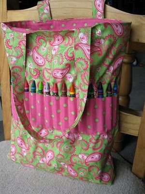 Crayon Tote:  Holds 15 crayons and 2-4 coloring books.  My next project for Annaleigh... Quilted Bag Patterns, Diy Purses, Tote Tutorial, Crayon Holder, Tote Bag Tutorial, Book Tote Bag, Bag Tutorial, We Are The World, Bags Tutorial