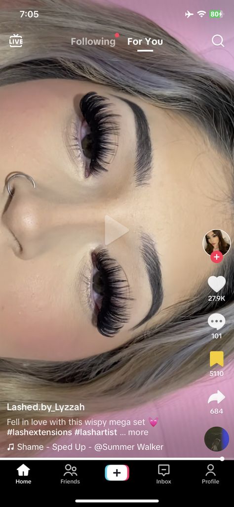 Full Volume Lashes Extensions, Long Eyelash Extensions Styles, Long Lash Extensions Styles, Trending Lash Extensions, Lash Extensions Styles Full, Extra Long Eyelash Extensions, Wispy Full Lash Extensions, Volume D Curl Lash Extensions, Big Eyes Lash Extensions