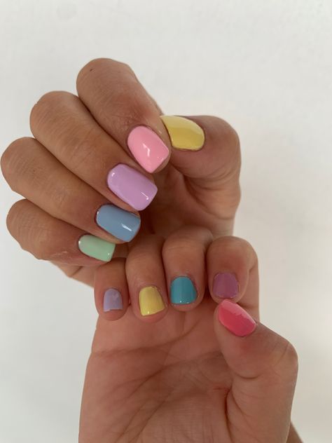 Manicure colors Mommy And Me Manicure, Mommy And Me Nails, Manicure Colors, Fix You, Natural Nails, Mommy And Me, Spring Nails, Nail Ideas, Summer Nails