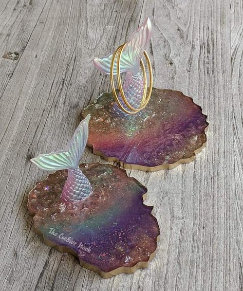 Crafty Aesthetic, Resin Mermaid, Resin Crafts Tutorial, Resin Coaster, Diy Resin Art, Mermaid Art, Air Dry Clay, Resin Diy, Artsy Fartsy