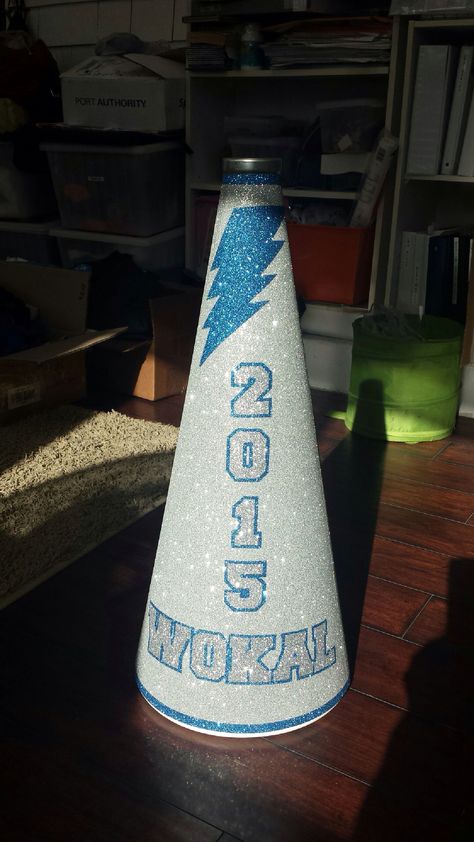 Mega Phone Cheerleading Ideas, Painted Megaphone Designs, Senior Cheer Megaphone Ideas, Senior Megaphone Ideas, Cheer Megaphone Ideas, Cheer Doodles, Megaphone Decorating Ideas, Cheer Megaphone Designs Ideas, Cheer Merch