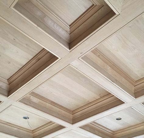 Coffered Dining Room Ceiling, Transitional Coffered Ceiling, White Oak Coffered Ceiling, Stained Coffered Ceiling, Wood Coffered Ceiling Ideas, Coffered Ceiling Office, Great Room Ceiling Ideas, Office Ceiling Ideas, Cauffered Ceiling