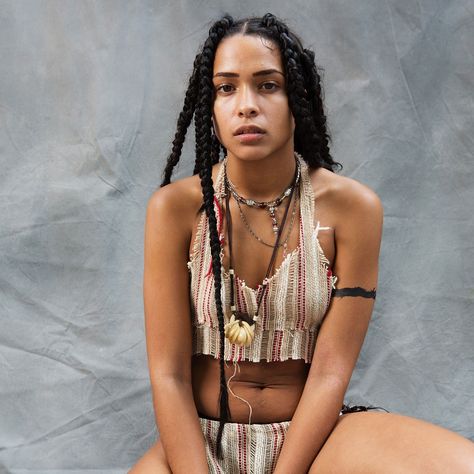 Teen Vogue speaks with NYC-based musician Princess Nokia to talk about her music, afro-indigenous identity and more. Evelyn Clawthorne, Jungle Outfit, Princess Nokia, Wild Witch, Necklace For Neckline, Self Identity, Native Fashion, Goth Kids, Color Poster