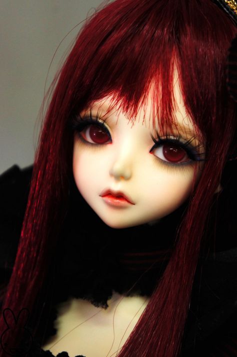 So sultry Peakswoods Goldie Red Hair Doll, Ball Jointed Doll, Gothic Dolls, Realistic Dolls, Jointed Dolls, Japanese Dolls, Anime Dolls, Bjd Doll, Pretty Dolls