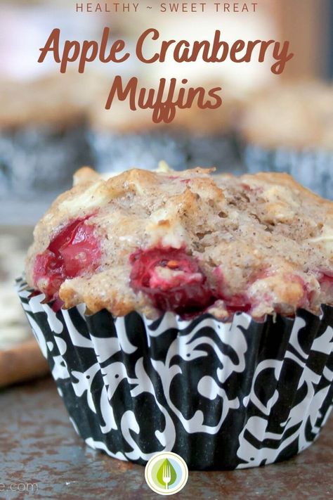 Cranberry Yogurt Muffins, Healthy Afterschool Snacks, Apple Cranberry Muffins, Balance Food, Healthy Family Recipes, Greek Yogurt Muffins, Yogurt Muffins, Cranberry Muffins, Healthy Greek Yogurt