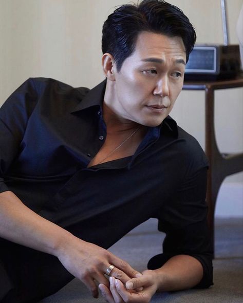 Park Sung Woong, Dylan Everett, Woo Sung, Hot Actors, Handsome Actors, The Duff, Korean Beauty, Korean Actors, Korean Drama