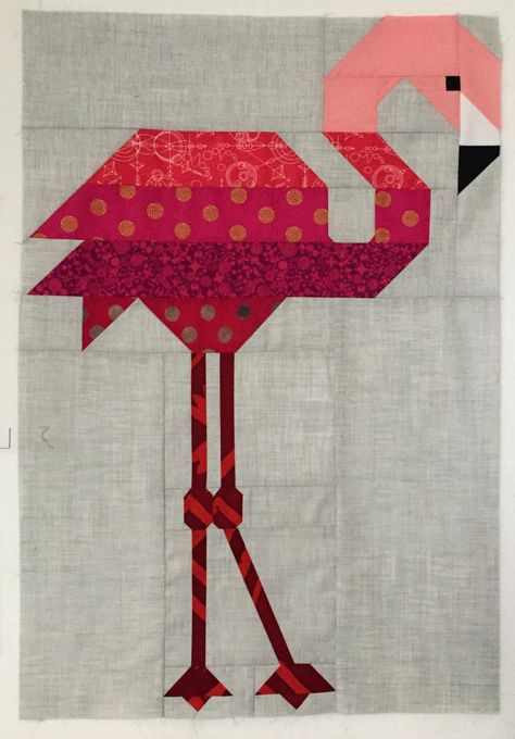 Flamingo Quilt Pattern, Flamingo Quilt Pattern Free, Flamingo Quilt, Quilts Ideas, Happy Things, Paper Piecing Patterns, Barn Quilt, Barn Quilts, Quilt Patterns Free