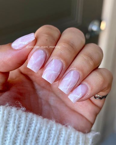 Dip Powder Nails Diy, Rose Quartz Nails, Nail Fashion Trends, Nails Dip Powder, Mani Monday, Quartz Nails, Nails Dip, Quartz Nail, Purple Nail Designs