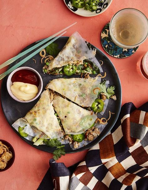 Rice Paper "Quesadilla Pizzas" Grilled Rice Paper, Rice Paper Quesadilla, Charred Scallions, Grilled Rice, Meals Ideas, Fun Friday, Work Meals, Vietnamese Food, Food Board