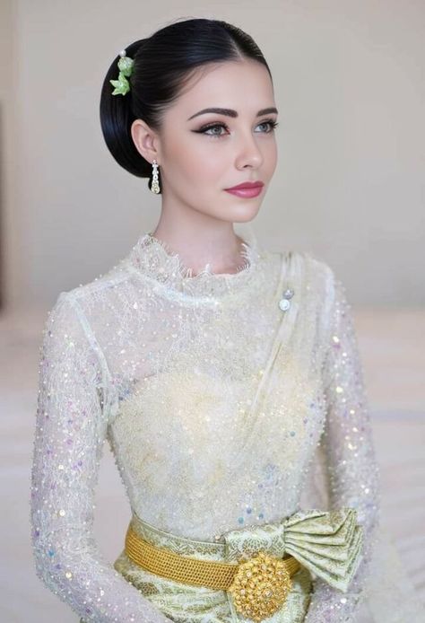 Thai Fashion, Myanmar Dress Design, Modest Wedding Dresses, Photo Effects, Photo Lab, Modern Fashion, Your Photo, Traditional Dresses, Photo Poses