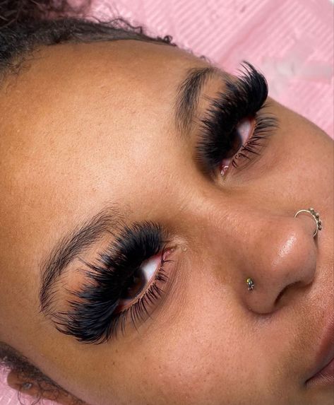 Volume Lashes With Bottom Lashes, Lash Extensions With Bottom Lashes, Lash Extensions Mega Volume, Birthday Lashes, Wispy Lash Extensions, Bottom Lash Extensions, Lash Inspiration, Mega Volume Lashes, Natural Fake Eyelashes