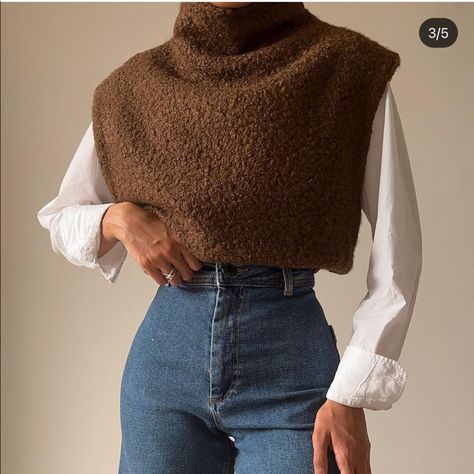 Polyester Bank Job, Textured Top, Textured Sweater, Stil Inspiration, Mode Ootd, Zara Sweater, Collar Top, Mode Inspiration, Winter Fashion Outfits