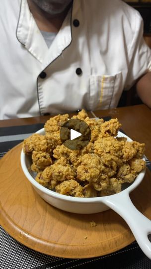 3.8K views · 290 reactions | Southern style crunchy chicken gizzards | Southern style crunchy chicken gizzards. #smithwalds. Chef West | By West Smith | Facebook How To Cook Chicken Gizzards, Fried Gizzards, Gizzards Recipe, Southern Chicken, Crunchy Chicken, Chicken Gizzards, Braised Chicken, Southern Style, How To Cook Chicken