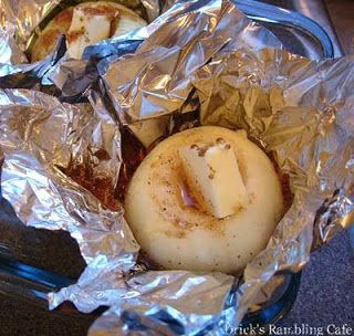 Sweet Grilled Vidalia Onions ~ Drick's Rambling Cafe Southern Recipe, Sweet Onions, Vidalia Onions, Side Board, Onion Recipes, Tin Foil, Veggie Side Dishes, Mexican American, Recipe Blog