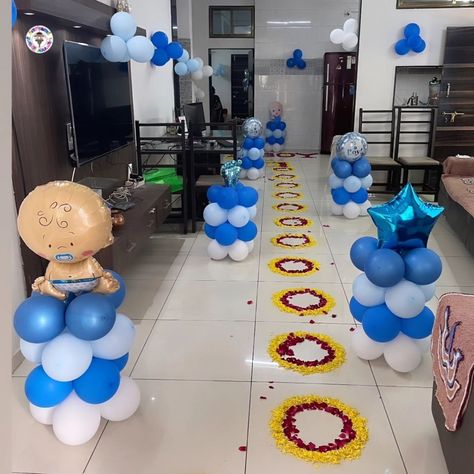 WELCOME DECOR ✨ • Welcome baby boy with balloon and flower props. • Price : 3500rs #amdavaddecorwala #welcome #welcomedecoration #welcomehome #welcomebaby Baby Boy Welcome Decoration, Balloon Archway, Welcome Decoration, Flower Props, Welcome Baby Boy, Baby Decorations, Pastel Wall Decor, Welcome Flowers, Baby Boy Decorations