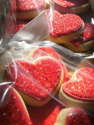 Valentine cookies with va-va-va-vanilla | Valentine's Day Recipes, ideas, food, treats, desserts Red Heart Cookies, Valentine Cookies Decorated, Shaped Cookies, Valentine Desserts, Heart Shaped Cookies, Valentines Day Desserts, Valentines Day Food, Valentines Day Cookies, Baking Blog