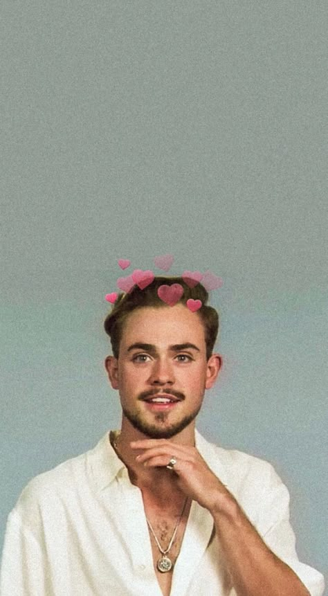 Finna admit hes pifffff Dacre Montgomery Wallpaper, Akali League Of Legends, Dacre Montgomery, Stranger Things Poster, Stranger Things Have Happened, Cast Stranger Things, Stranger Things Aesthetic, Stranger Things Wallpaper, Stranger Things Netflix