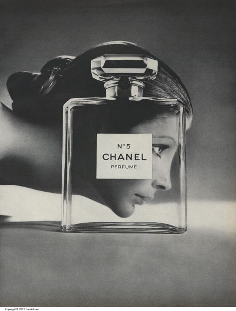 Chanel No.5 Ad, 1971 1971 Fashion, Chanel Number 5, 1970s Aesthetic, Chanel Ad, Spencer Tracy, Chanel No5, Chanel Aesthetic, Parfum Chanel, Chanel No 5