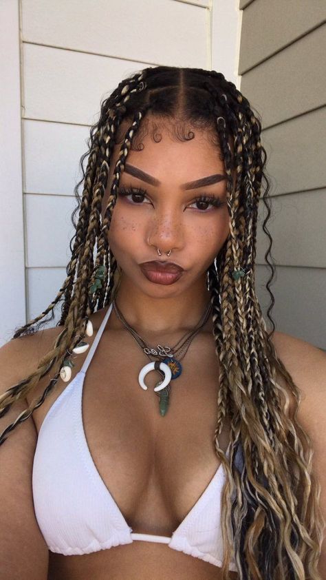 Mixed Curly Hair, Goddess Braids Hairstyles, Hippie Hair, Braids Hairstyles Pictures, Cute Box Braids Hairstyles, Protective Hairstyles Braids, Pretty Braided Hairstyles, Hairdos For Curly Hair, Braids With Curls