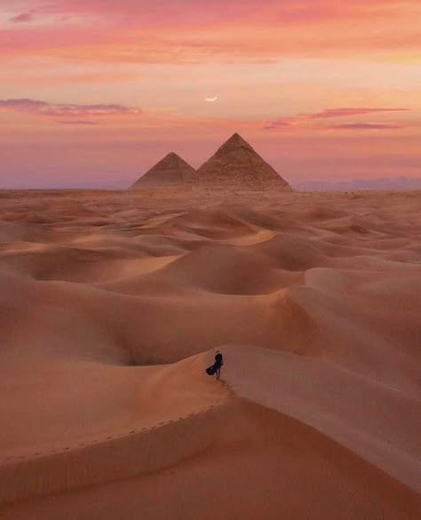 Ancient Egypt Aesthetic, Egyptian Aesthetic, Egypt Aesthetic, Desert Sahara, Desert Aesthetic, Desert Vibes, Aerial Drone, Egypt Travel, Luxor