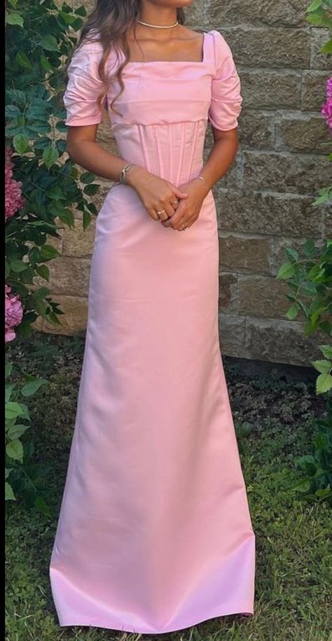 Modest Prom Dresses With Sleeves Formal, Prom Dresses Modest Elegant, Pink Dress Modest, Modest Pink Dress, Pink Modest Dress, Prom Dress Short Sleeve, Farewell Dress, Modest Evening Dresses, Farewell Dresses