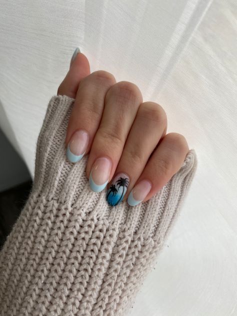 Beach Vac Nails, Goa Nails Design, Surfboard Nails, Tropical Nails Beach, Island Nails Tropical, Hawaii Nail Designs, Coconut Girl Fashion, Nail Gel Colors, Mexico Nails