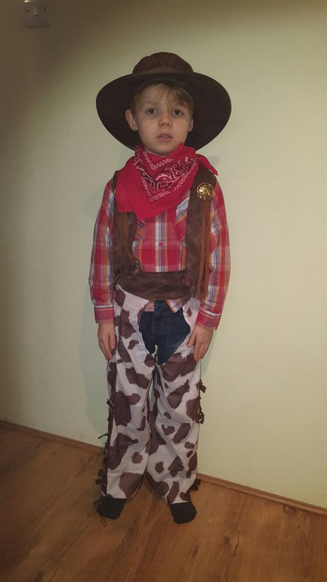 Cowboy Cowboy Costume Kids, Toddler Cowboy Costume, Boys Cowboy Costume, Cowboy Baby Clothes, Cowboy Halloween Costume, Baby Boy Cowboy, Cowboy Outfit, Boys Costumes, Birthday Pinata