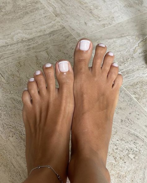 Milky Pink Pedicure, Milky Pink Toe Nails, Clear Toe Nails, Vacation Toenails, Milky White Toes, Winter Toe Nails, Holiday Toes, Pedicure White, Classic Pedicure