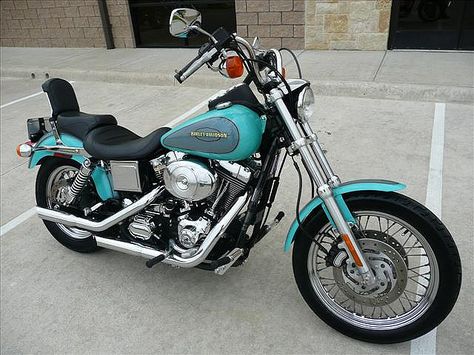 Teal Motorcycle! OMG <3  -*-*-*-*-*-*-*- <-add to another board [Get my license, actually ride one] Teal Motorcycle, Teal Car, Indian Motorbike, Pink Motorcycle, Motor Cross, Big Girl Toys, Biker Babe, Motorcycle Travel, Biker Chick