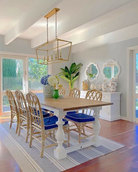 White And Wood Table, Bright Dining Room, Pendant Lighting Ideas, Beach Dining Room, Modern Farmhouse Pendant Lighting, Vintage Rattan Furniture, Bright Dining Rooms, Wingback Dining Chair, Stylish Dining Room