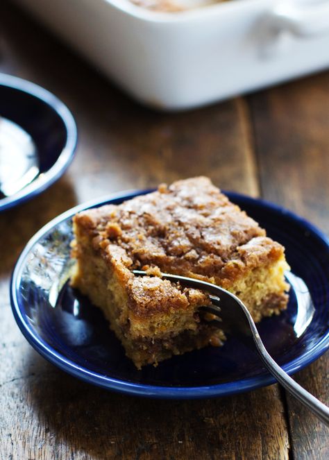 Cinnamon Sugar Zucchini Coffee Cake from Pinch of Yum - incredibly moist with a great citrus taste to it. No mixer needed! Zucchini Coffee Cake, Pinch Of Yum, Cinnamon Roll Cake, Coffee Cake Recipes, A Piece Of Cake, Piece Of Cake, Coffee Date, Zucchini Recipes, Cinnamon Sugar