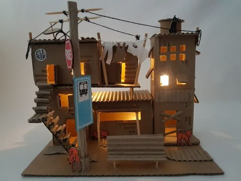 Favelas Brazil, Cardboard Art Sculpture, Cardboard City, Cardboard Houses, Cardboard Model, Cardboard Design, Box House, Cardboard Sculpture, Box Building