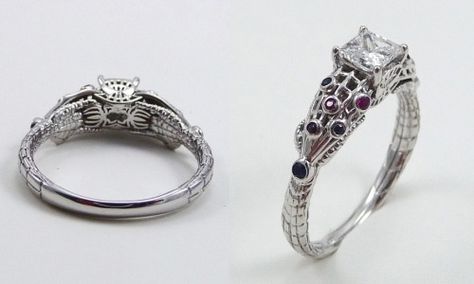 Geeky Wedding Rings, Spiderman Wedding, Nerd Rings, Medieval Wedding Ring, Gothic Wedding Rings, Geeky Wedding, Superhero Wedding, Gothic Engagement Ring, Geek Wedding