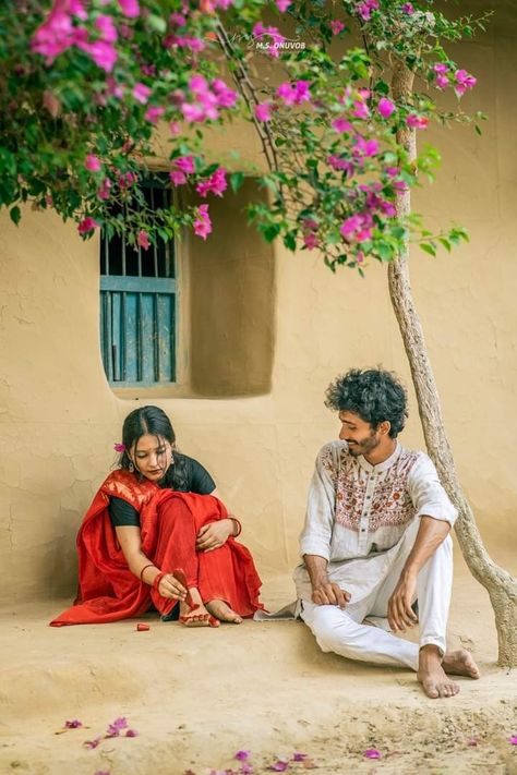 Couple Poses Simple, Village Couple, Poses Simple, Indian Wedding Reception Outfits, Village Boy, Artistic Fashion Photography, Wedding Reception Outfit, Artistic Fashion, Pre Wedding Photoshoot Outfit