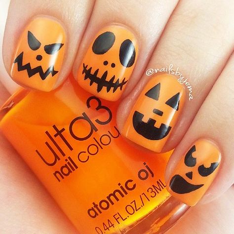 39 Cool And Easy Halloween Nail Ideas Pumpkin Nail Art, Cotton Candy Nails, Holloween Nails, Halloween Nails Easy, Nail Painting, Halloween Acrylic Nails, Cute Halloween Nails, Pumpkin Nails, Halloween Nail Designs