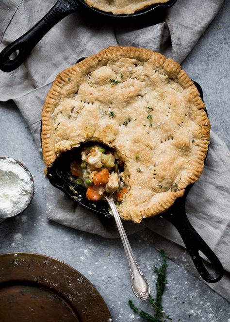 Chicken Pot Pie Crust, Healthy Chicken Pot Pie, Dairy Free Sauces, Ambitious Kitchen, Photo Food, Flaky Crust, Favorite Comfort Food, Vegan Condiments, Chicken Pot