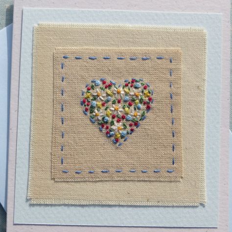 Delicately hand-stitched heart of flowers - a c... - Folksy Fabric Note Cards, Recycled Fabric Art, Heart Of Flowers, Embroidery Cards Pattern, Embroidered Cards, Needlework Ideas, Scrap Fabric Crafts, Textile Art Embroidery, Embroidery Cards