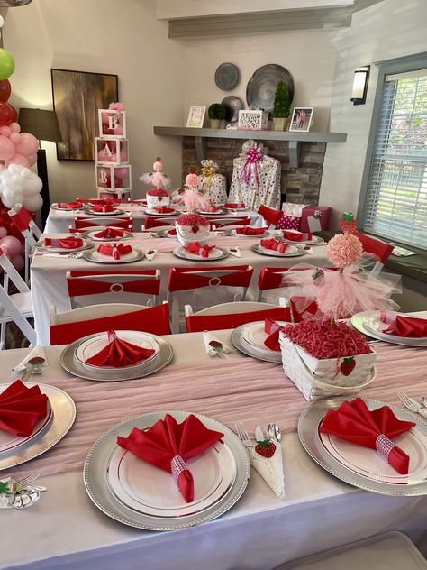 Cherry Table Decor, Cherries Birthday Theme, Strawberry Themed Sweet 16, Strawberry Table Decor, Strawberry Shortcake Centerpieces Ideas, Strawberry Centerpieces, Strawberry Shortcake Baby Shower Ideas, Strawberry Shortcake Baby Shower Theme, Strawberry Centerpiece Ideas